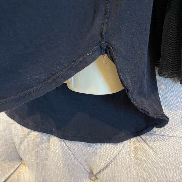 AP: Free People Black Long Sleeve Mesh / Ruffled Top Sz S.P - Picture 9 of 10